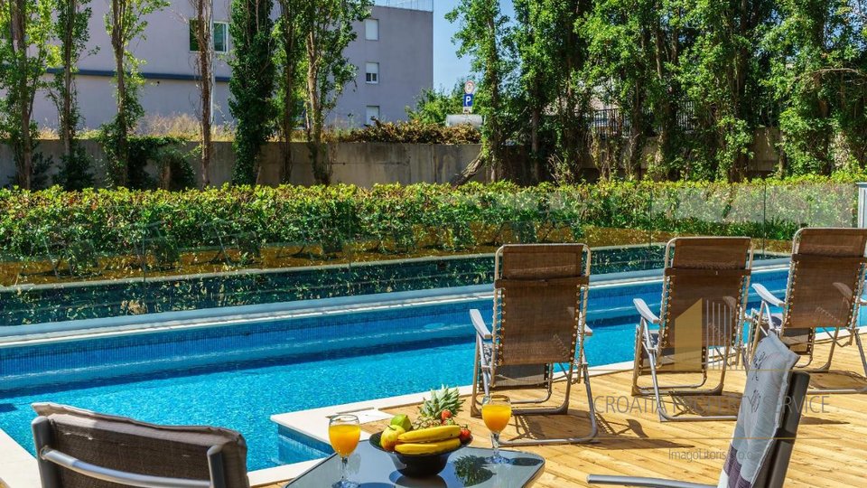 Luxury hotel with pool and established business – Split!