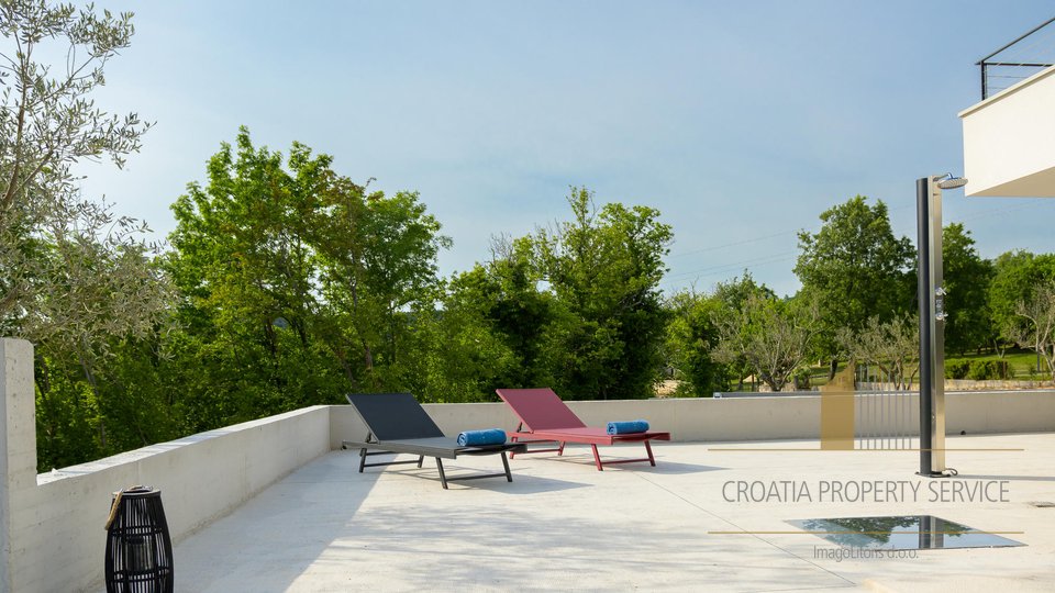 Luxury villa with 5*, spacious grounds, and a private pool in the heart of Istria!