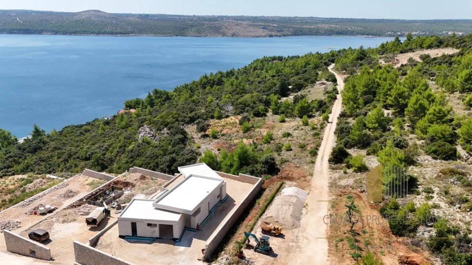 Luxusvilla mit Panoramablick auf das Meer in der Nähe von Zadar!