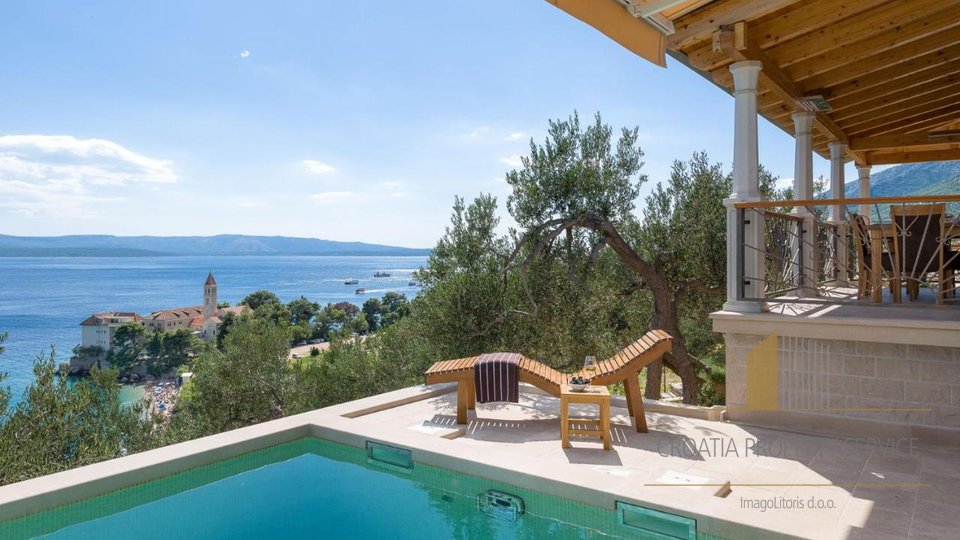 Exclusive villa just 100 meters from the beach in Bol, island of Brač!