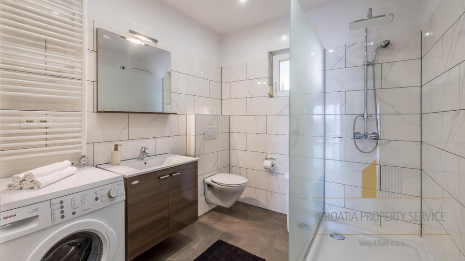 Casa, 250 m2, Vendita, Kaštel Stari