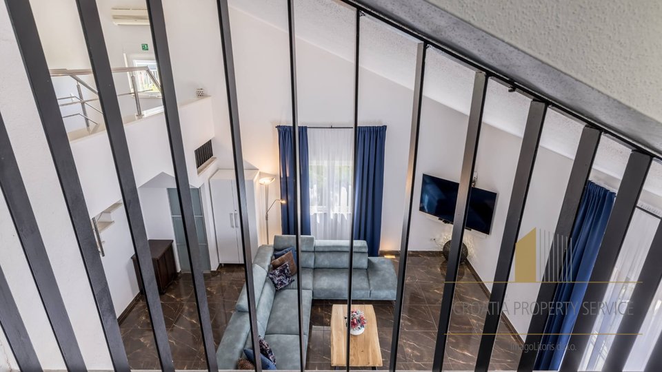 Casa, 250 m2, Vendita, Kaštel Stari