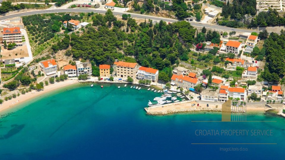 A beautiful apartment with a view of the sea on the Omiš Riviera!