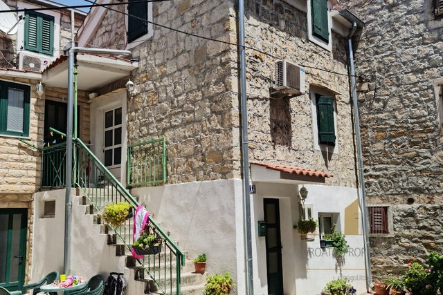 Exclusive!offer Charming stone house by the sea near Split!