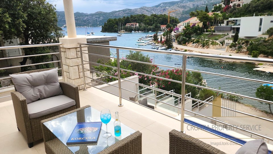 Luxury villa with a private pool, first row to the sea on the island of Korčula!