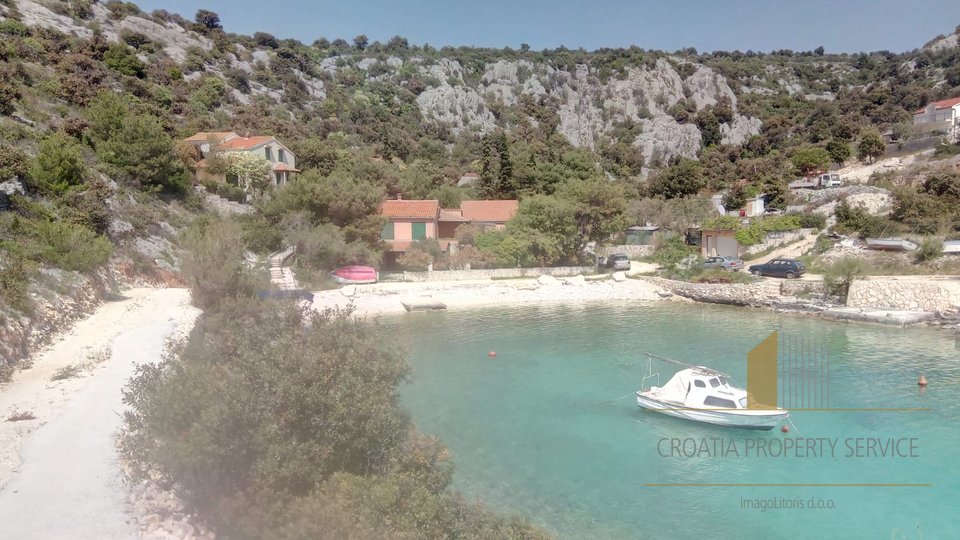 EXCELLENT OPPORTUNITY! FOR SALE IS A LAND OF 2100 SQM, WITH A HOUSE AND ALMOST OWN BEACH!