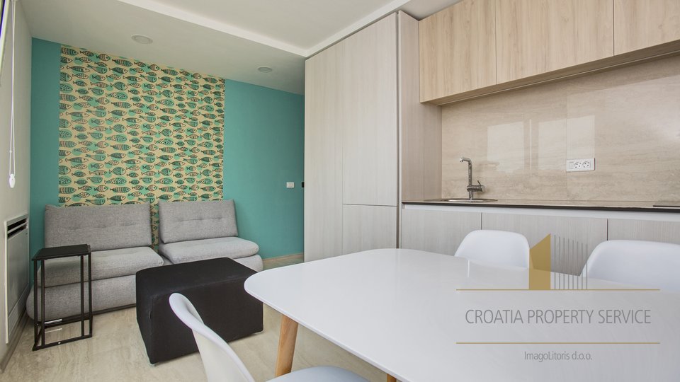 House, 341 m2, For Sale, Baška Voda