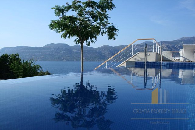 Dvije luksuzne vile izuzetnog dizajna s predivnim pogledom na more - otok Korčula!